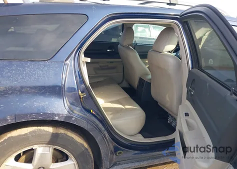 2005 Dodge Magnum Sxt z USA, uszkodzony, nr VIN 2D8GZ48V55H542808